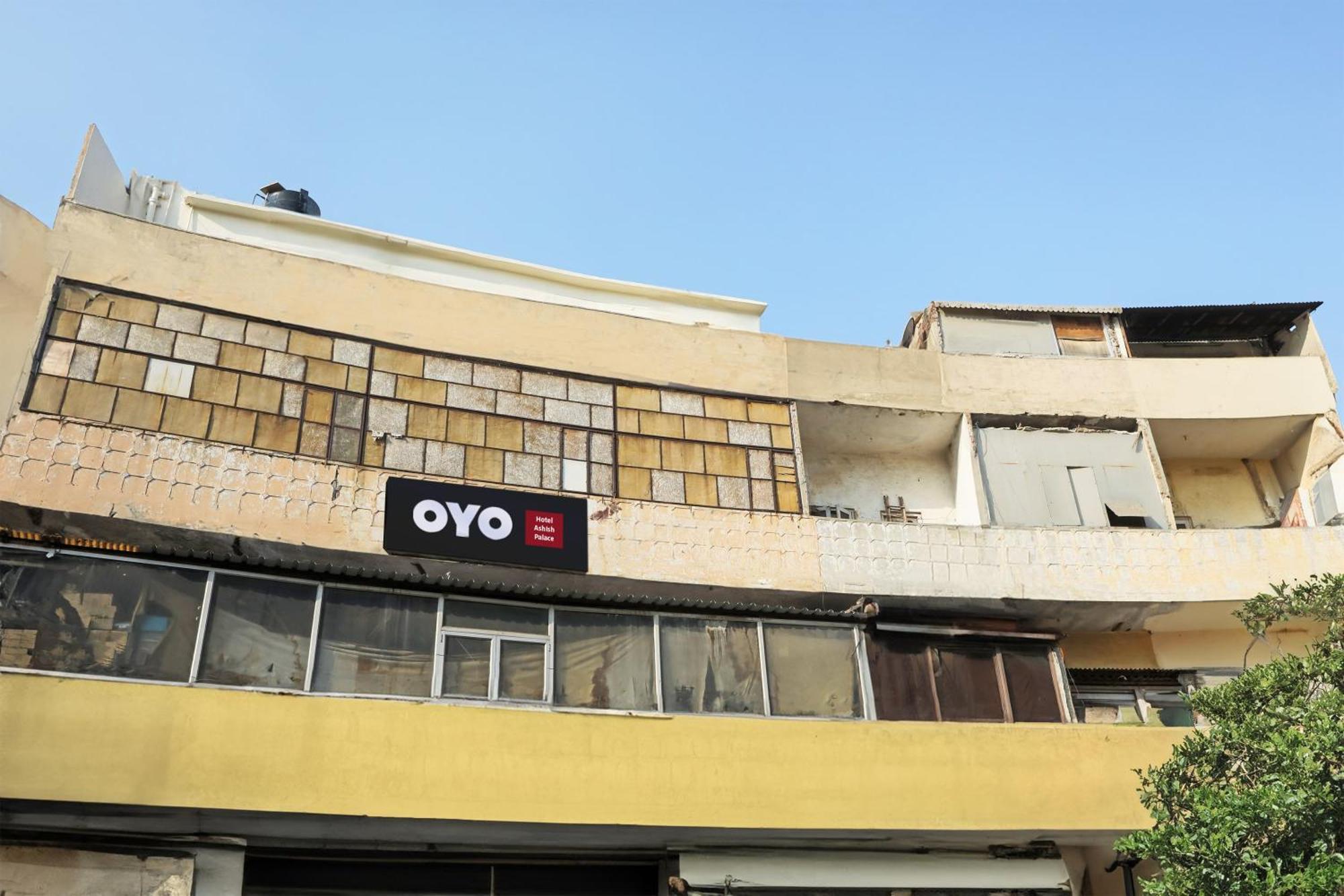 Oyo Kashish Palace Ню Делхи Екстериор снимка